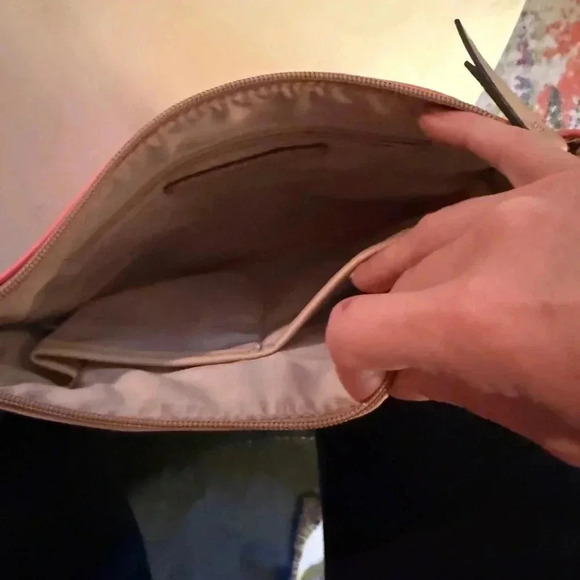 NINE WEST Women’s purse Pink and white the bag Long Adjustable Strap - Picture 6 of 6